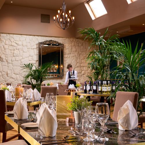 Restaurant Full Res