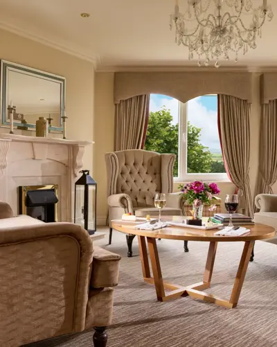 Suite Lounge Full Res